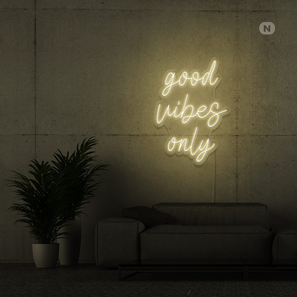 Neon Sign Good Vibes Only